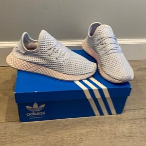Adidas DEERUPT NWT